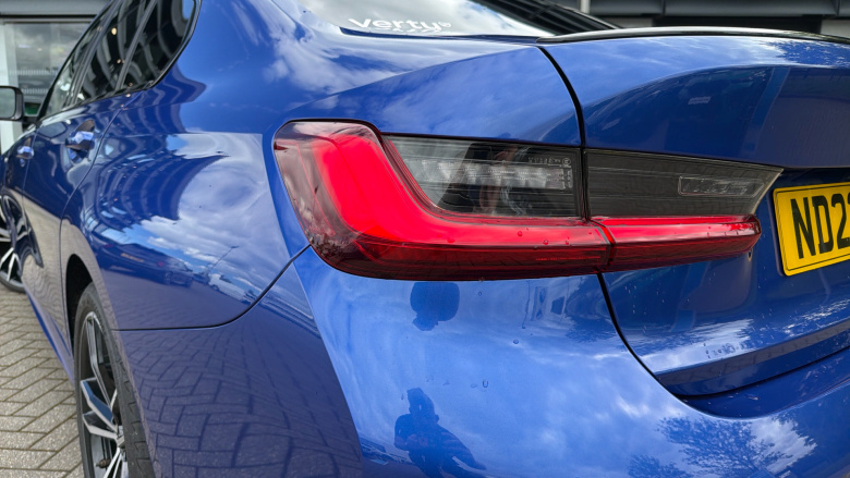 BMW 3 Series 320d MHT M Sport 4dr Step Auto [Tech/Pro Pack] Diesel Saloon
